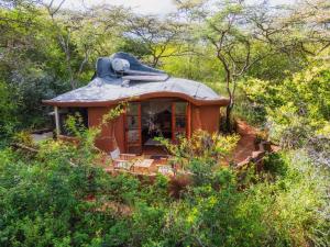 Private bush camp with pool cottages tents - 2332