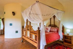 Private bush camp with pool cottages tents - 2332