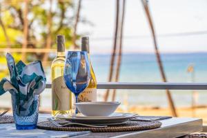 Island Surf 306 · ISF 306 1BD w Ocean Views AC Pool Near Beach