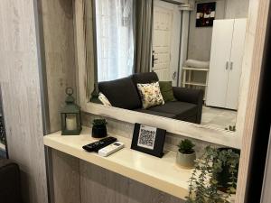 Beachside Studio Apartment with AC