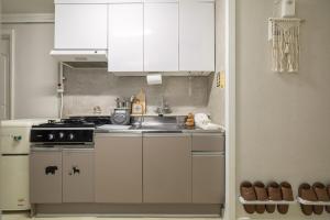 Hapjeong Station 6 minutes Hongdae Yeonnam