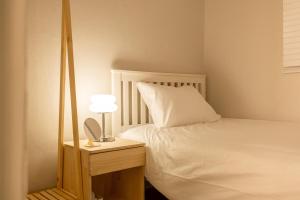 Hapjeong Station 6 minutes Hongdae Yeonnam