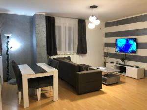 Apartman Lav