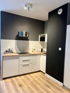 Close to Chopin airport, Moduo Cybernetyki, free parking by Cosmo Spirit