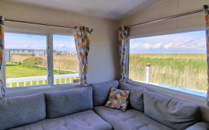 Seal Bay Retreat, West Sands Holiday