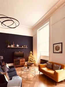 6 Wye Valley Chambers, Ross on Wye Parking Space & Dog Friendly