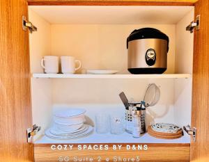 MOA Complex 1 Bedroom with balcony SG Suite 2 at Shore 3