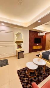 609 by shivsa hospitality
