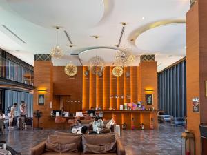 Popular Kamala City Gate 1 bdr 3 Pools