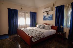 Anjaneyam 4BHK Heritage Villa I Central Kochi