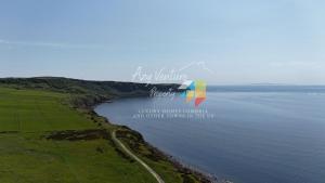 Mid Street Retreat, Whitehaven