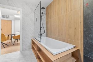 Grand Chalet Poiana Brasov Apartament 4