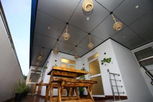 Ideal Residence Apartment