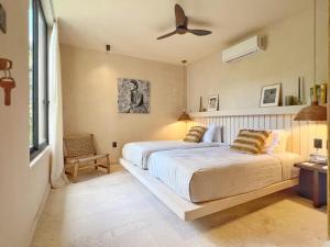 New Luxury Design Private Roof top Pool Walkable