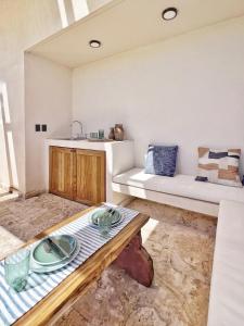 New Luxury Design Private Roof top Pool Walkable