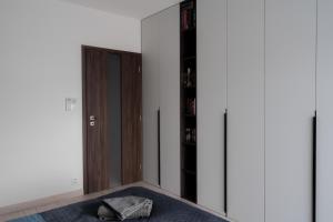 PA - Central Apartment with Parking