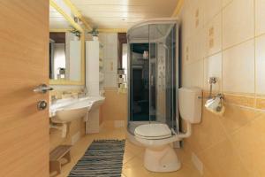 Apartment Mountain Sunrise