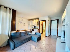 Orchidea Apartment - Ampiezza in residence esclusivo con tre piscine e un bar a 200m dal Lago