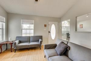 Explore Gulfport Beaches Family Home with Yard