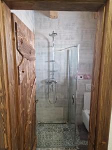 Chalúpka pod Tatrami 717