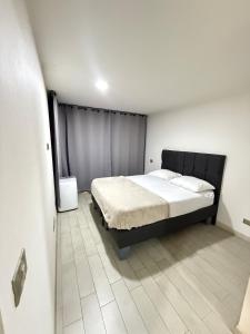 Air conditioning Beautiful downtown apartment