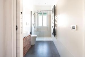 Elegant family home 5 min from Metro Station