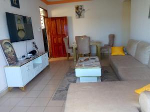 Luxi living spacious and modern apartment