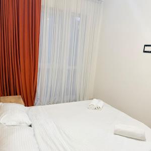 2 bedroom apartment in green diamond