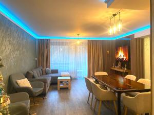 Fabulous Views Silver Mountain 3 Rooms Apartment