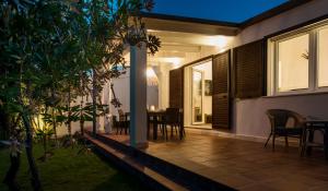 Villa Pavonia minipool Costarei img64