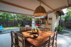 Villa Vittoria, Villa privata con piscina e cuoco