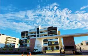 Marina Cerritos condominios