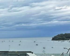 Frente mar próximo ao Beto Carrero