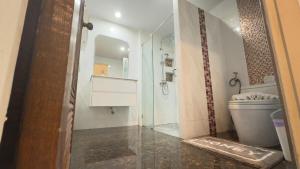 Family House Patong - Homestay