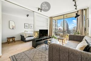 Padre Mariano Apartments by Mr BnB