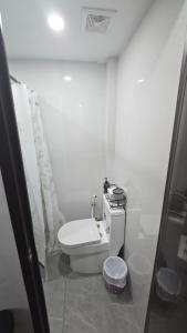 Studio Units near Airport by Jade Studio Apartments