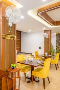 Hotel Urban Lion Near Delhi Airport