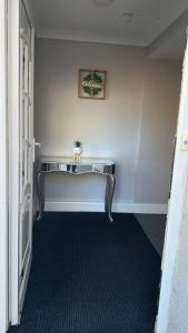 Whole property in Kirkcaldy Fife