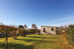 LOustal 3 chambres avec grand jardin parking gratuit