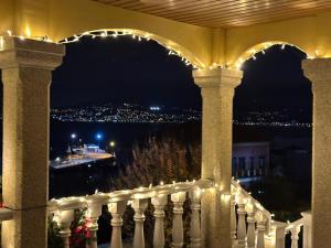 Holibai, Serenidade, Escapada navideña de lujo frente al mar con spa privado y cerca de las mágicas luces de Vigo