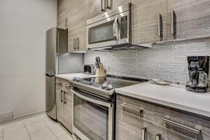 Parkers Collection Unit 8