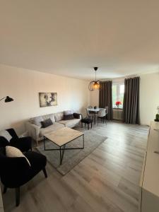 Whole 3-room apartment, 10 min from malmo C & 2 min from shops