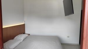 House with three bedrooms and pool