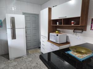 Casa para Temporada em Ubatuba-Piscina Privativa, Churrasqueira e Conforto Completo