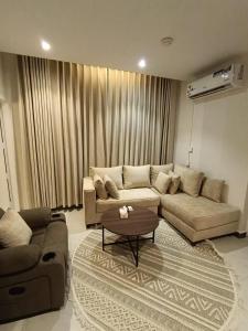 شقة مرتبة وانيقة