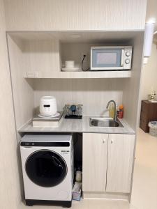 Shinsaibashis home910 USJ Oceanarium Osaka Castle Umeda Namba subway direct opposite Shinsaibashi 心斋桥的家910USJ海洋馆大阪城梅田难波地铁直达 心斋桥对面