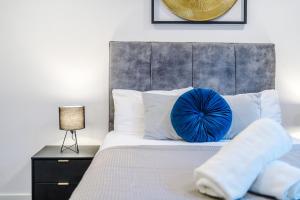 #75 Stunning Landmark Suite Birmingham sleeps 4