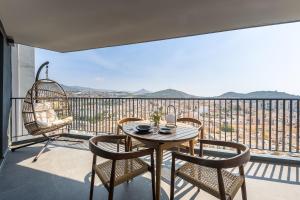 Homeclub 3BR Apt with Terrace, Parking, Pool, Gym & Cinema