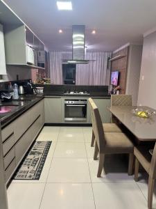 Apartamento 3 quartos a 400 metros da praia