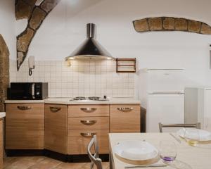 LARCO DI TUFO - Locazione turistica 36381